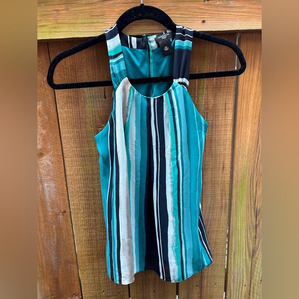 Beautiful blue hues blouse 00P